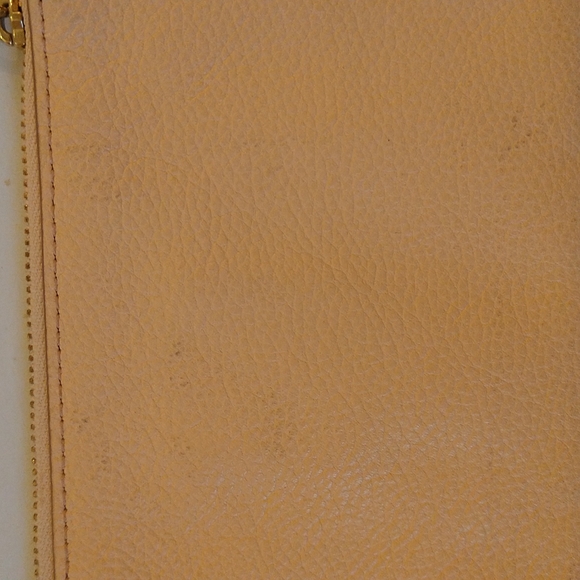 VGUC. Coach pale pink leather wristlet. - Picture 7 of 11